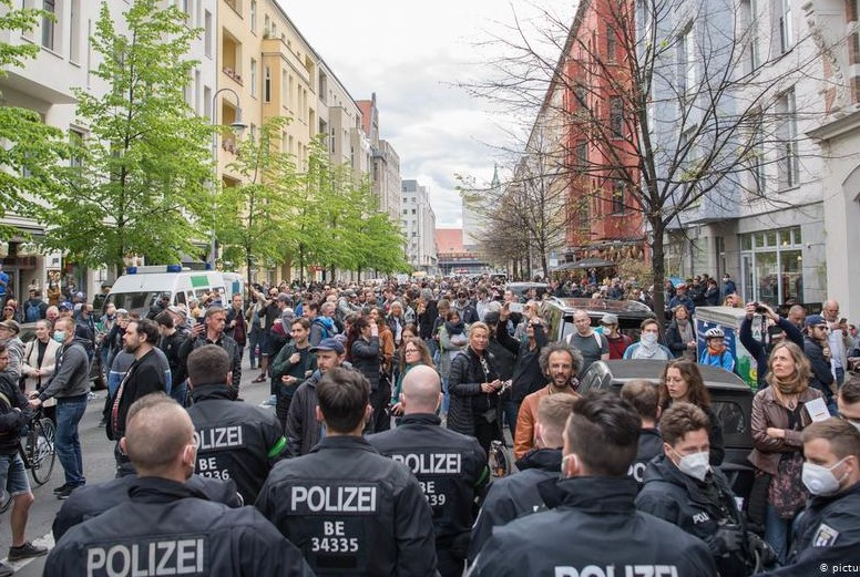 Nisin protestat ne Berlin: Gjermanet kunder masave kufizuese